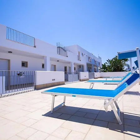 Donnosanto 4* Torre Santa Sabina