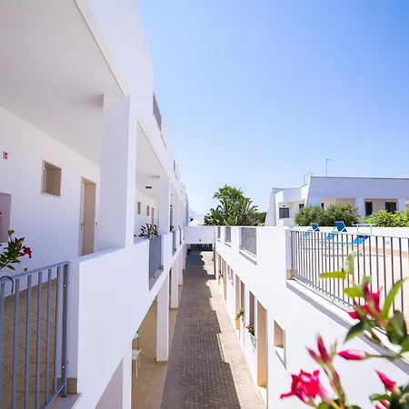 Apart Otel Donnosanto Torre Santa Sabina