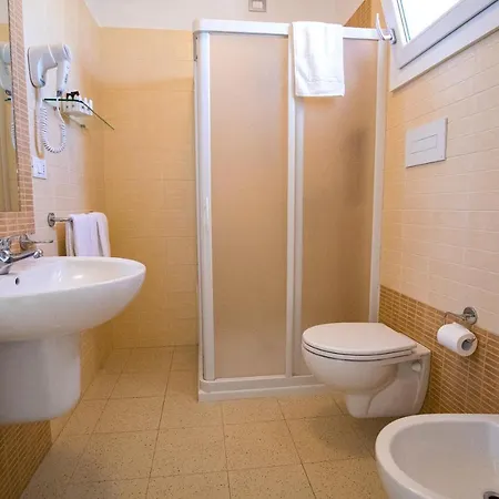 Donnosanto Aparthotel Torre Santa Sabina